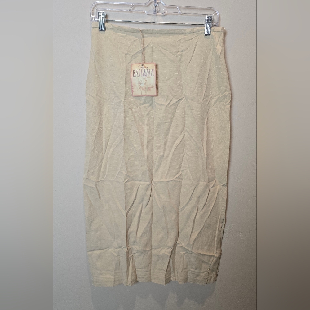 Tommy Bahama Women's Butternut Beige Pencil Skirt SAMPLE
